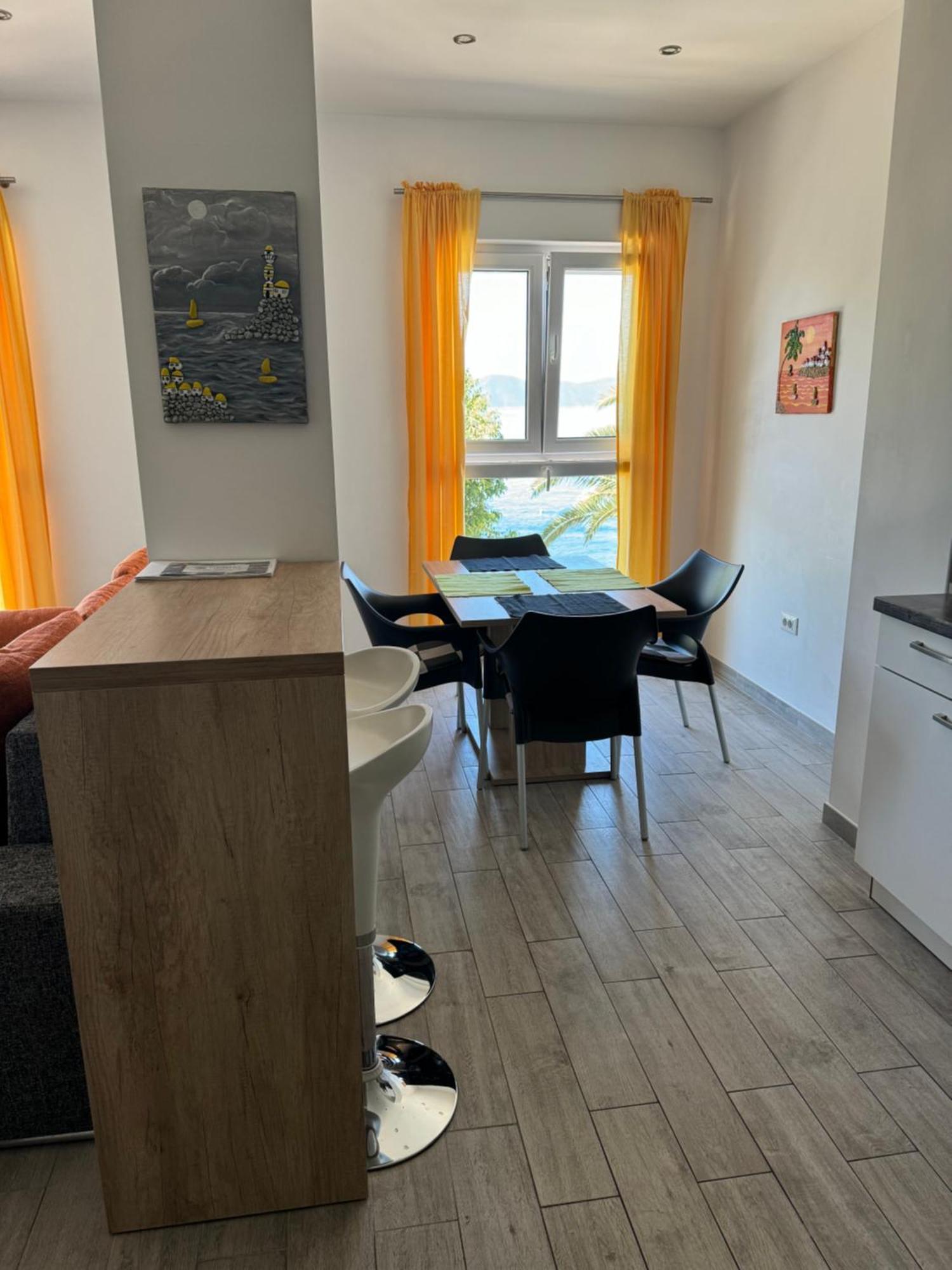 Oki Apartment Gradac  Eksteriør billede